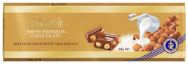 Pilt Lindt Gold piimašokolaad sarapuupähklitega 300g